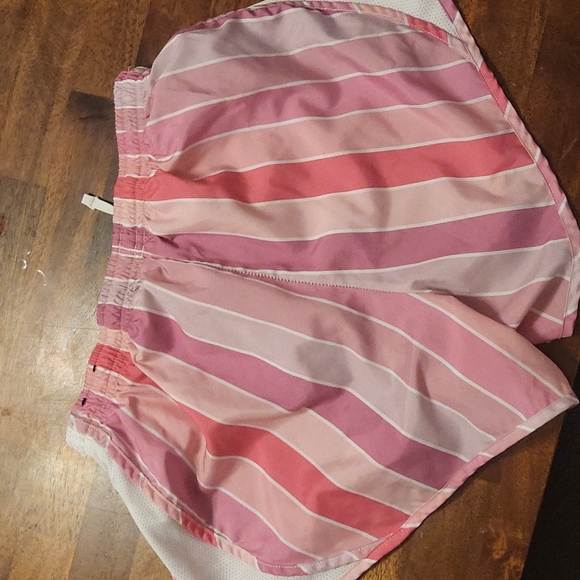 Nike Dri-Fit Shorts - Picture 2 of 4